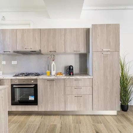Downtown W Jacuzzi&terrace Parkview V3 Apartment *