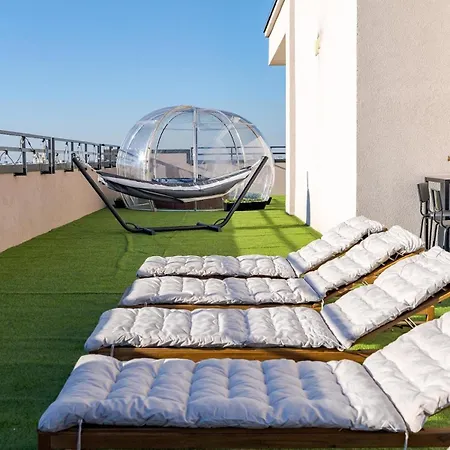 Downtown W Jacuzzi&terrace Parkview V3 Apartment Bucharest