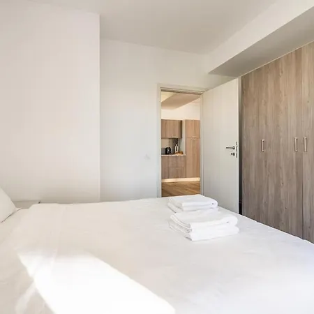 Downtown W Jacuzzi&terrace Parkview V3 Apartment Bucharest
