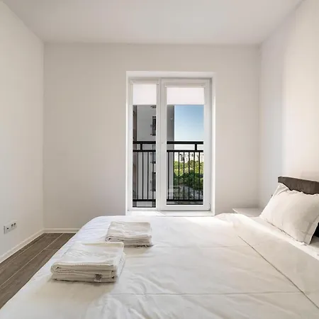 Downtown W Jacuzzi&terrace Parkview V3 * Bucharest