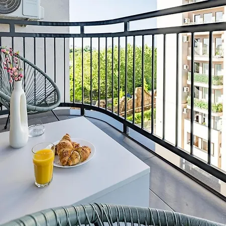 Downtown W Jacuzzi&terrace Parkview V3 Apartment *