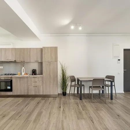 Downtown W Jacuzzi&terrace Parkview V3 Apartment *